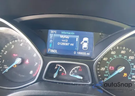 2014 Ford Focus Se z USA, uszkodzony, nr VIN 1FADP3K27EL139356